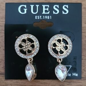 NWT Guess Gold Tone Drop Earrings